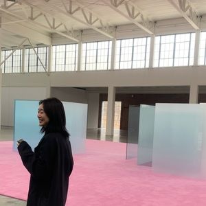 Meet your Posher, Leslie